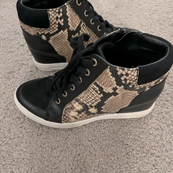 Aldo black and suede snakeskin shoe boots - Picture 1 of 5